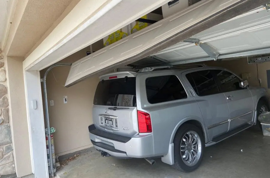 Crashed Door Service